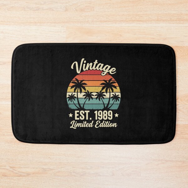 Aperçu de l'œuvre Édition limitée Vintage Est. 1989 Anniversaire Né(e) en 1989 Rétro créée et vendue par PopStars1993.