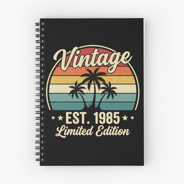 Aperçu de l'œuvre Édition limitée Vintage Est. 1985 Anniversaire Né(e) en 1985 Rétro créée et vendue par PopStars1993.