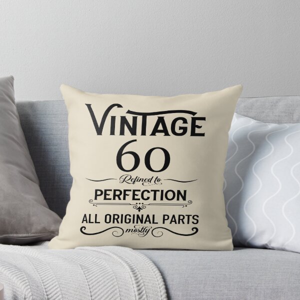 Aperçu de l'œuvre Vieilli à la perfection - Vintage 60 ans - Cadeau pour un 60e anniversaire créée et vendue par Alexaltay.