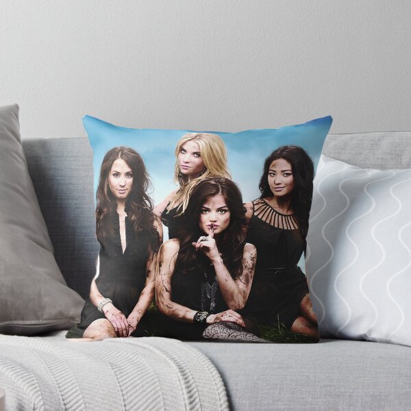 Artikelvorschau, Aria Spencer Emily Hanna entworfen und verkauft von miss madison creates.