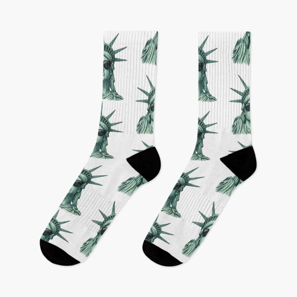 Item preview, Genial Estatua de la Libertad designed and sold by VelvetRoom.