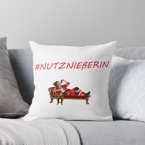 Item preview, Nutznießerin Retterin designed and sold by SirPuncelot.
