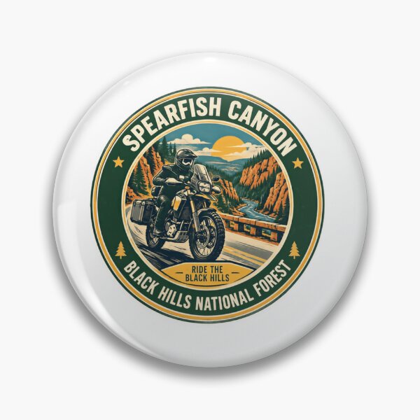 Artikelvorschau, Spearfish Canyon Fahrt durch die Black Hills im Black Hills Nationalwald Motorradabenteuer Souvenir für Motorradfahrer entworfen und verkauft von Simsimah26Parks.