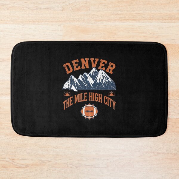 Artikelvorschau, Denver Mountain Football Grafiken entworfen und verkauft von MeghaGrady.