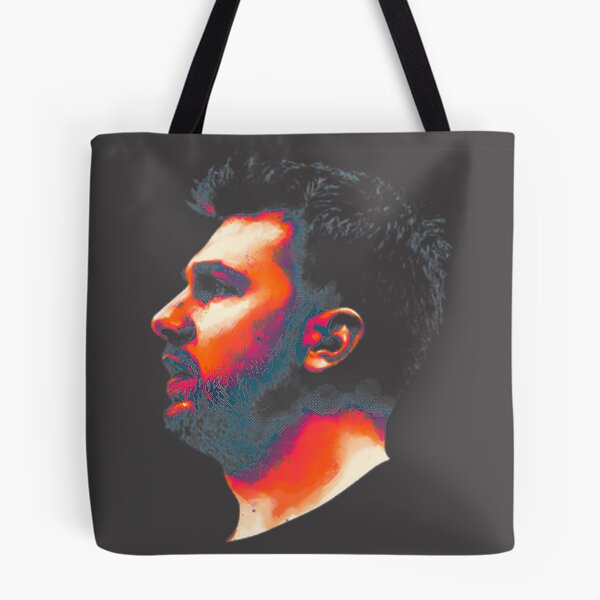 Artikelvorschau, Illustrationsdesign inspiriert von Luka Doncic, einem Basketballspieler entworfen und verkauft von Brimitive.