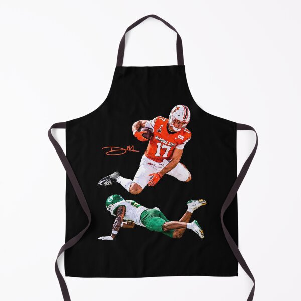 Artikelvorschau, Drew Mestemaker Air Mesty Oklahoma State Football Action entworfen und verkauft von Glow-Paw-Studio.