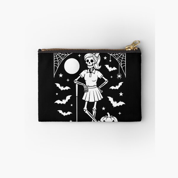 Aperçu de l'œuvre Squelette Fille Joueuse De Golf Citrouille Halloween créée et vendue par MizoX7.