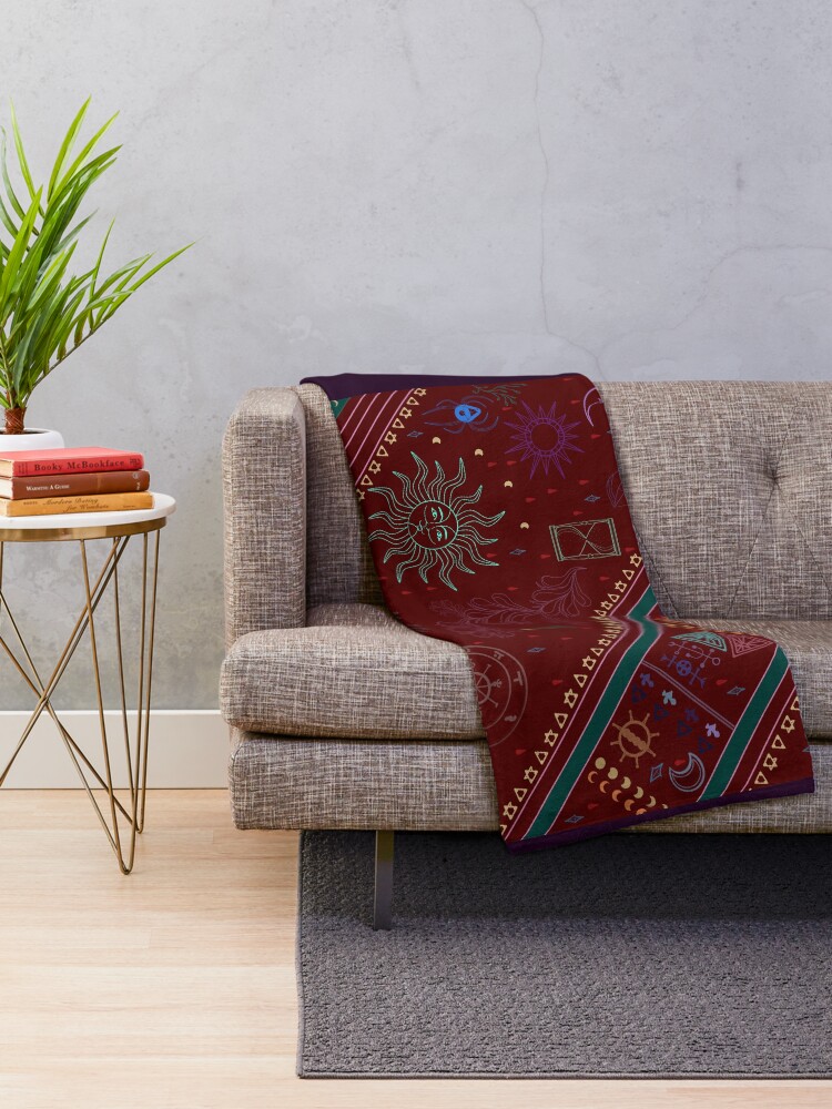 Alternate view of pyramid Throw Blanket