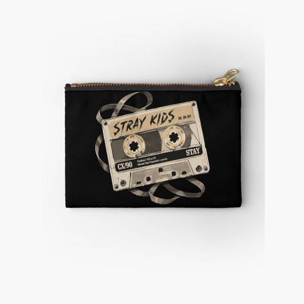 Artikelvorschau, Stray Kids Kassette entworfen und verkauft von DewittlorraArts.