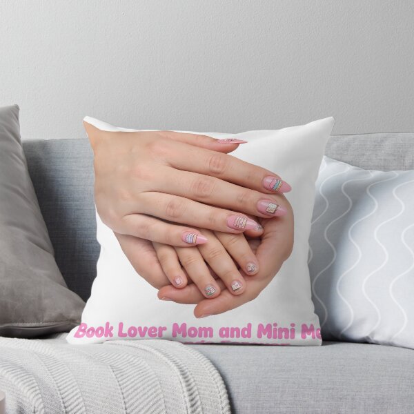 Artikelvorschau, Bücherliebe Mama und Mini-Me – beste Freundinnen für immer – Pinke Schleife mit Buch-Nägeln entworfen und verkauft von HoMya.
