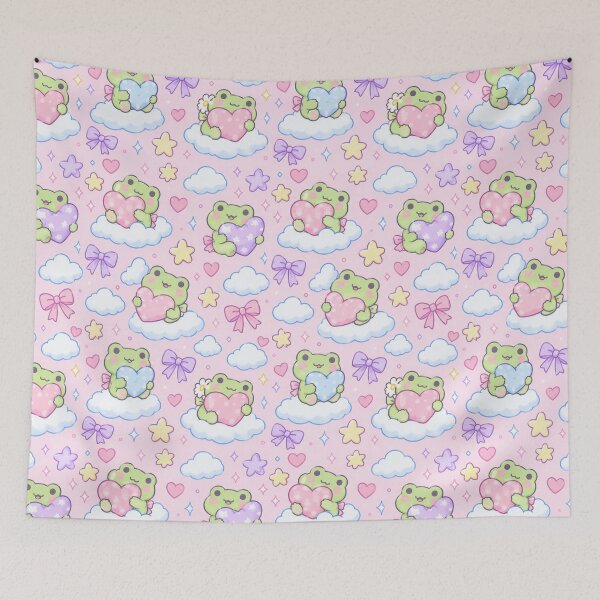 Aperçu de l'œuvre Coussin en forme de cœur avec une grenouille kawaii, motif pastel créée et vendue par Soft Berry Studio.
