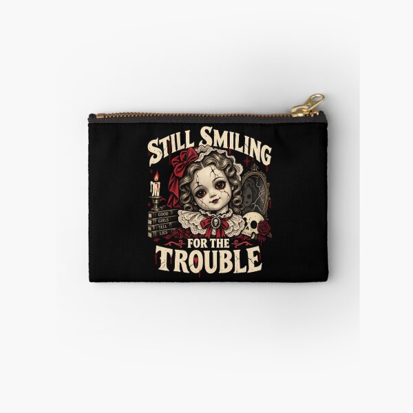 Artikelvorschau, Still Smiling Gothic Doll Horror - Vintage Creepy Porcelain Doll entworfen und verkauft von SidTastic .