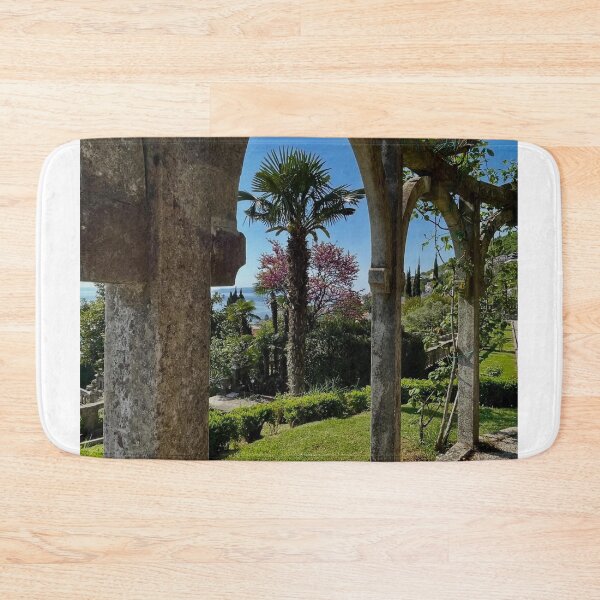 Item preview, Rise Shake Shack dUndead designed and sold by Melisapman.