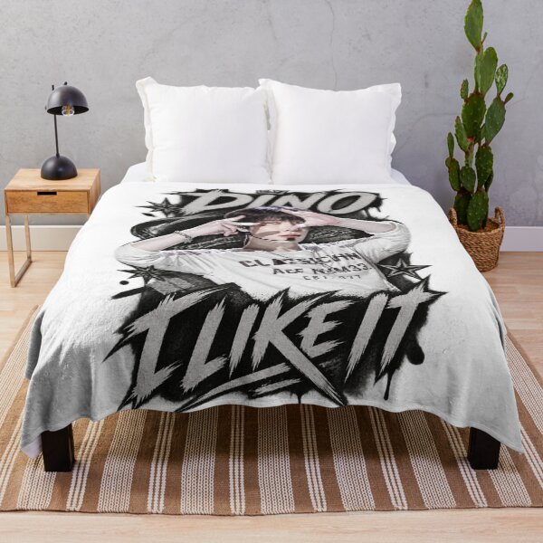 Artikelvorschau, DINO I LIKE IT SEVENTEEN Black Couture Luxury Fan Design entworfen und verkauft von Valeree Store.