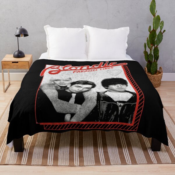 Artikelvorschau, Blondie Parallel Lines Heart of Glass Foto Vintage Band entworfen und verkauft von EzekielDea.