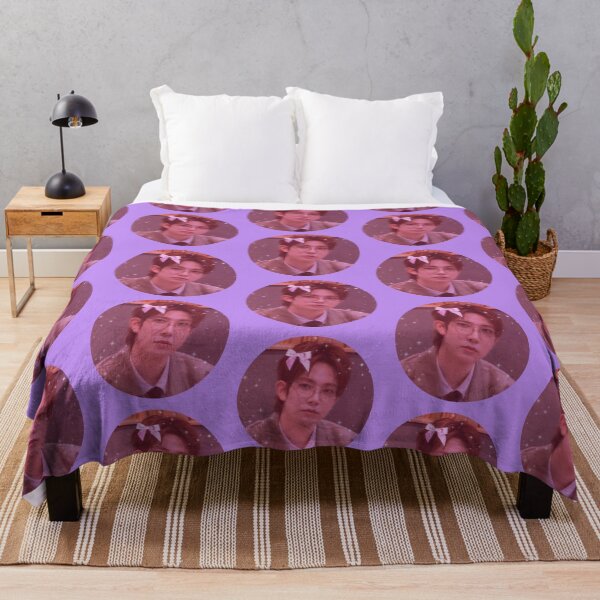 Item preview, HEESEUNG Pink ribbon- Big icon Lavender version designed and sold by Enhyconss.
