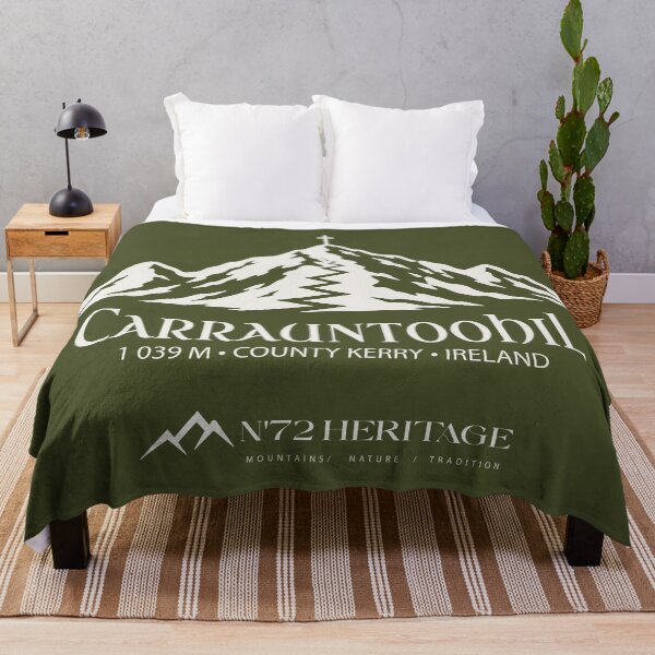 Artikelvorschau, Carrauntoohil Ireland – European Heritage Series – Off White entworfen und verkauft von N72heritage.