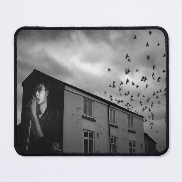 Artikelvorschau, Ian Curtis Wandfoto Mill St Macclesfield UK entworfen und verkauft von Local gifts from HotpixUK .