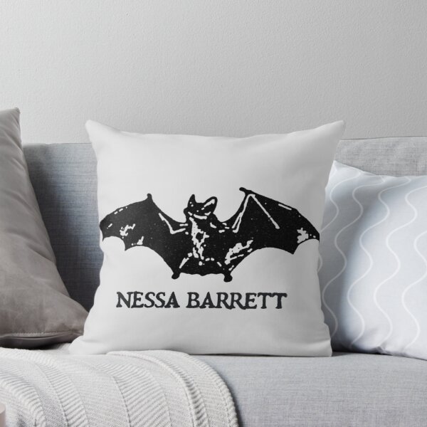 Aperçu de l'œuvre Chauve-souris « Nessa Barrett » créée et vendue par DreamsPortal.