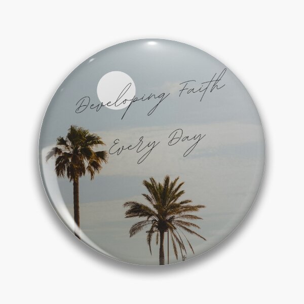 Item preview, Cultivando la fe cada día. Silueta de palmera. Cita inspiradora. designed and sold by LensDyn™.