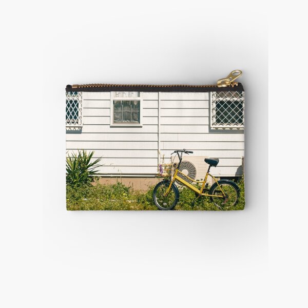Item preview, Explorador de realidad virtual designed and sold by fwidhantos.