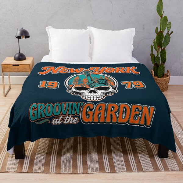 Item preview, New York 1979 Growing Garden Skull designed and sold by CMPretzelCo.
