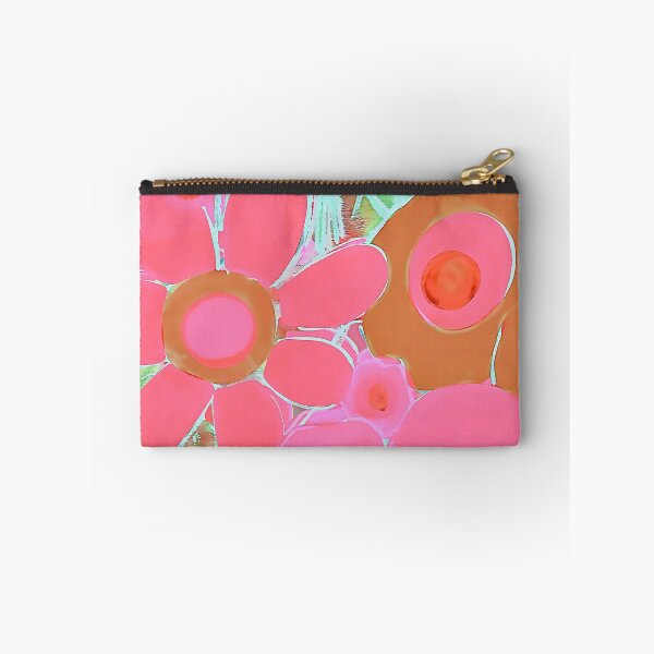 Aperçu de l'œuvre Marguerite Bubblegum créée et vendue par bekki smith.
