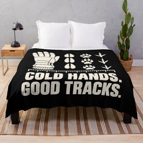 Artikelvorschau, Cold Hands Good Tracks Wildlife Tracking Winter entworfen und verkauft von DreamLayerStudio.