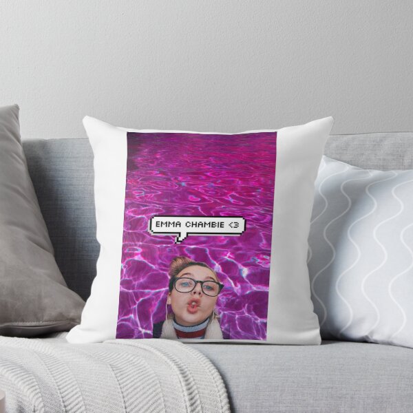 Artikelvorschau, Emma Chamberlain <3 entworfen und verkauft von TrashyJewels.