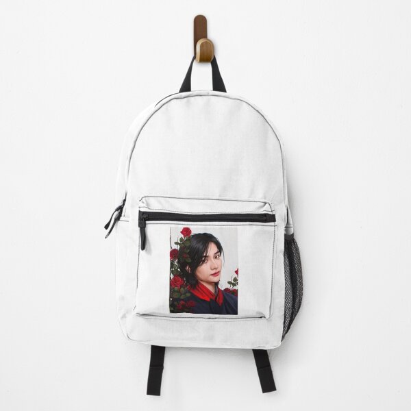 Aperçu de l'œuvre Stray Kids - Hyunjin (Met Gala - Tommy Hilfiger) créée et vendue par SouthWestPrint.