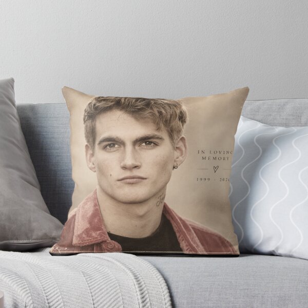 Item preview, Presley Gerber memory designed and sold by Qattanious.