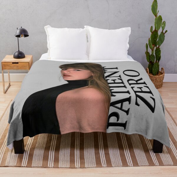 Item preview, PACIENTE CERO TS TAY Estándar designed and sold by taylorvinyls.