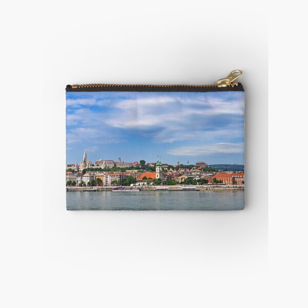 Artikelvorschau, Panoramablick auf den Budaer Burgberg und die Donau in Budapest entworfen und verkauft von goceris.