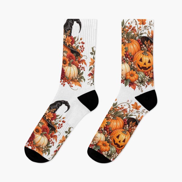 Artikelvorschau, Halloween-Kürbis-Blumenarrangement – Herbstliches Hexenhut- und Kürbislaternen-Design entworfen und verkauft von NucciCollective.
