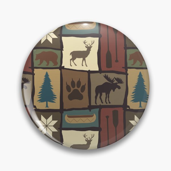Artikelvorschau, Cabincore Log Framed Woodland Winter Patchwork in Warm Multi entworfen und verkauft von YesterdayColl.