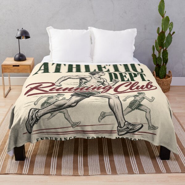 Artikelvorschau, Vintage Running Athletic Club entworfen und verkauft von NF Designs Studio DTF.
