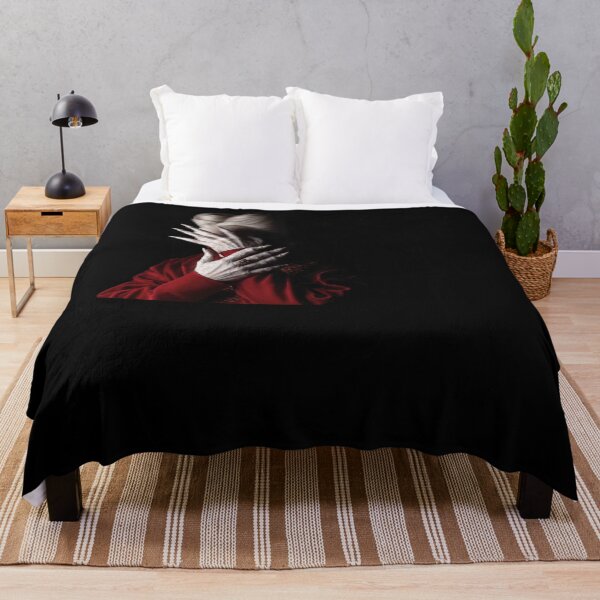 Artikelvorschau, Dracula-T-Shirts im Bram-Stoker-Stil, klassischer Gothic-Horror entworfen und verkauft von Clairemurphy299.