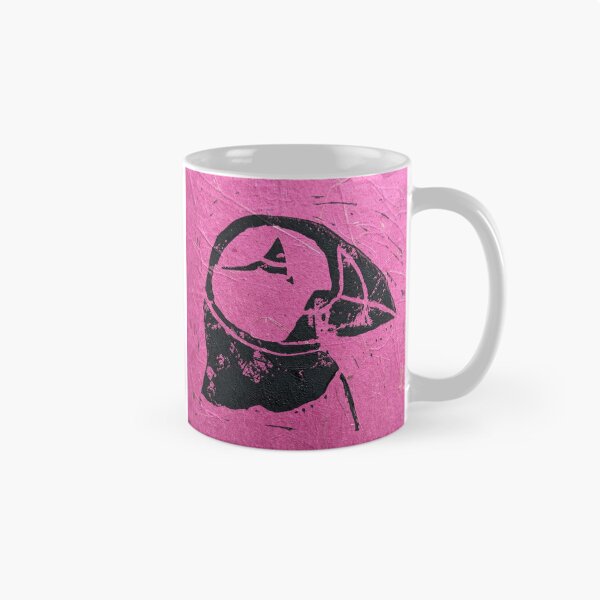 Item preview, Linograbado de frailecillo sobre fucsia designed and sold by Pebbles on the Beach.