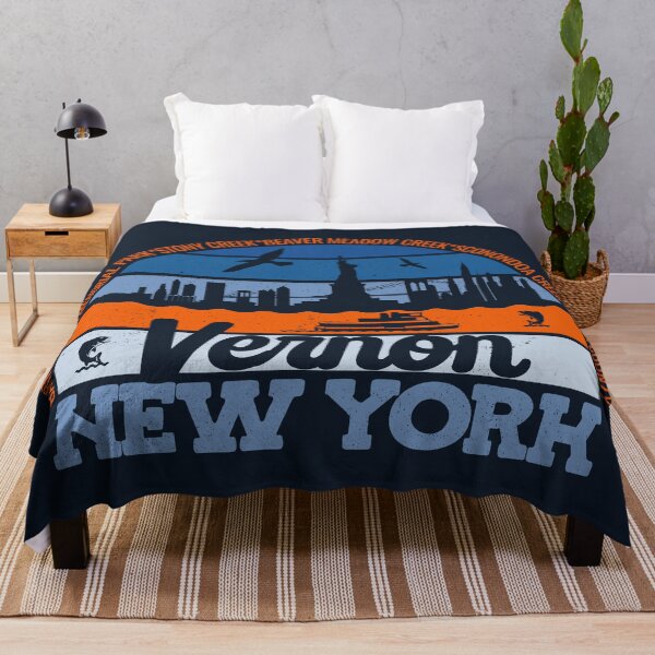 Item preview, Logotipo retro vintage de orgullo local de Vernon New York Sunset designed and sold by CRHPOD20.