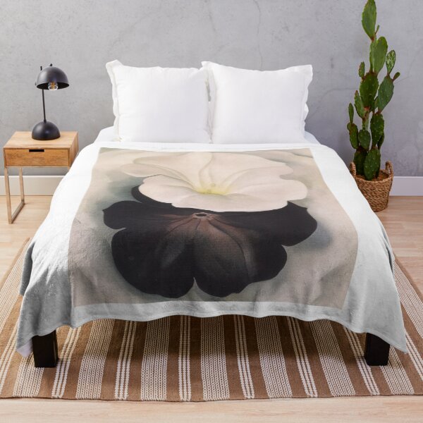 Item preview, Georgia O’Keeffe abstract art - Georgia O’Keeffe American artist - Georgia O’Keeffe flower paintings - Georgia O’Keeffe modern art designed and sold by Quietreish.