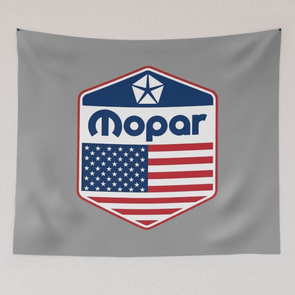 Artikelvorschau, Mopar-Design mit amerikanischer Flagge entworfen und verkauft von Mad Apparel.