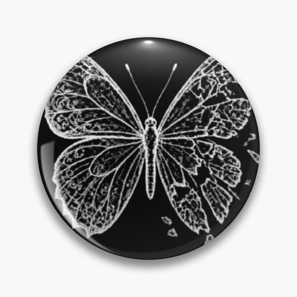 Artikelvorschau, Sanftes Chaos – Broken Butterfly Dark Aesthetic Design entworfen und verkauft von OddySpud.apparel.