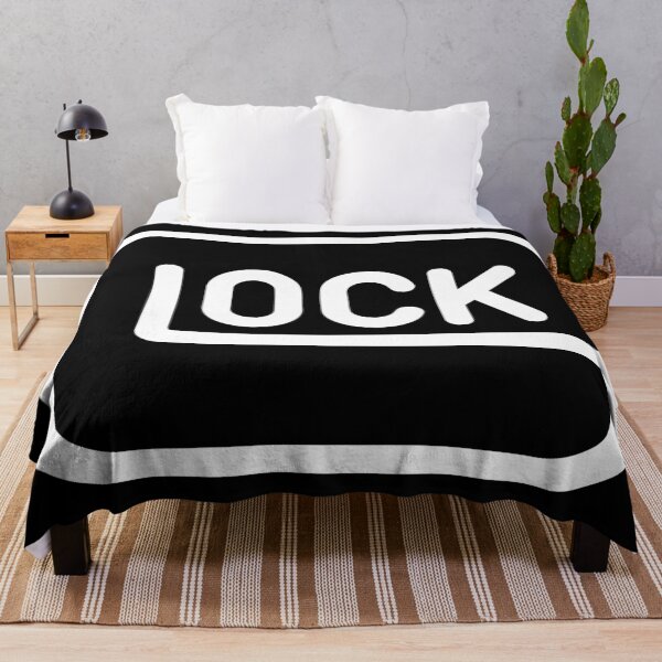 Artikelvorschau, Glock Logo Aufkleber T-Shirt Merchandise entworfen und verkauft von Ruizman.