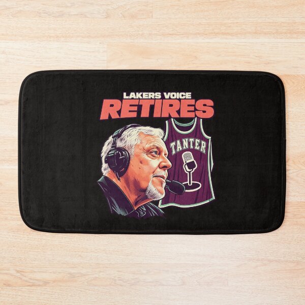 Aperçu de l'œuvre Lawrence Tanter, la voix des Lakers, prend sa retraite : hommage graphique créée et vendue par dartoffofo⭐⭐⭐⭐⭐.
