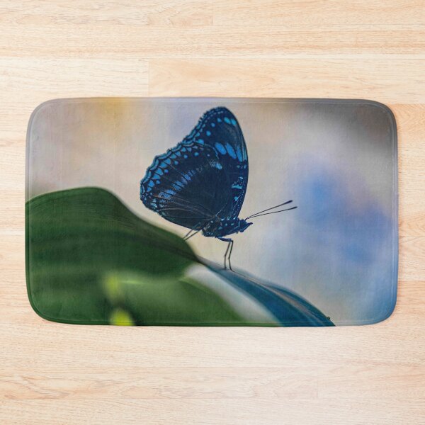 Artikelvorschau, Saphirblauer Schmetterling entworfen und verkauft von Twisted Light Images.