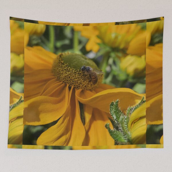 Item preview, Black Eyed Susan and bee designed and sold by Lizzilzil.