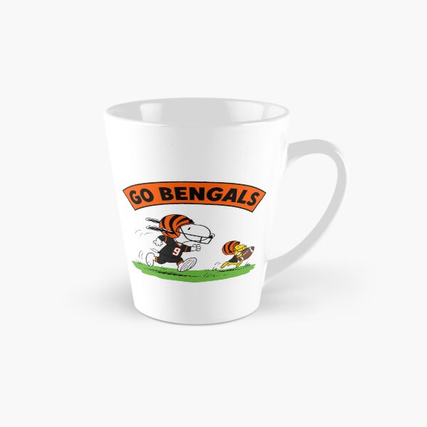 Item preview, Snoopy & Woodstock Cincinnati Bengals Football Retro F600 designed and sold by GLUVY-THEME.