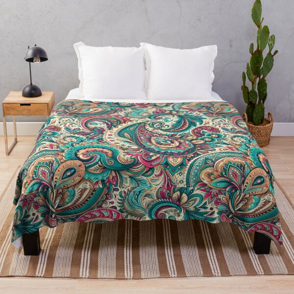 Artikelvorschau, Cremefarbenes, türkisfarbenes und rosafarbenes Paisley-Muster – Vintage-Blumenmuster im Boho-Stil entworfen und verkauft von Apex Designs.