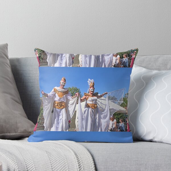 Item preview, vr 4079 / finition 2026 : Fête Médiévales à Château Larcher  86 - France par Okaio Créations - Olavia-Olao designed and sold by o.okaïo.