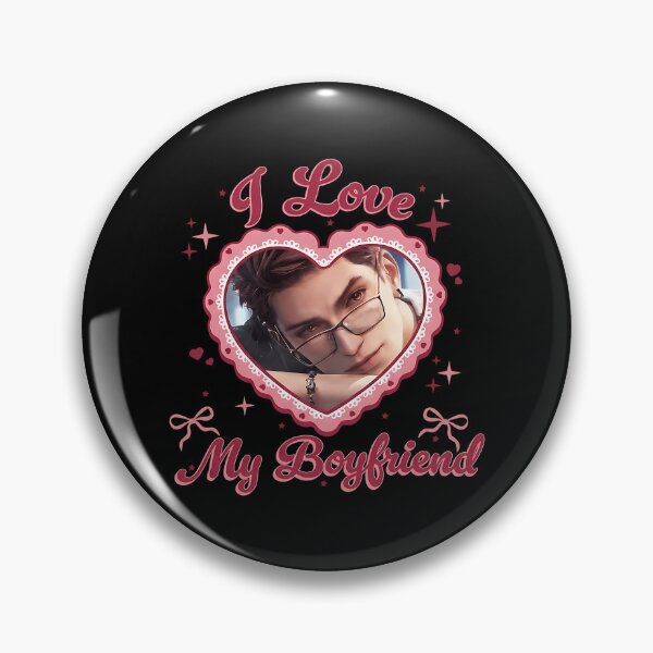 Item preview, Amo a mi novio Valko Amor y espacio profundo designed and sold by CortezPalmer.